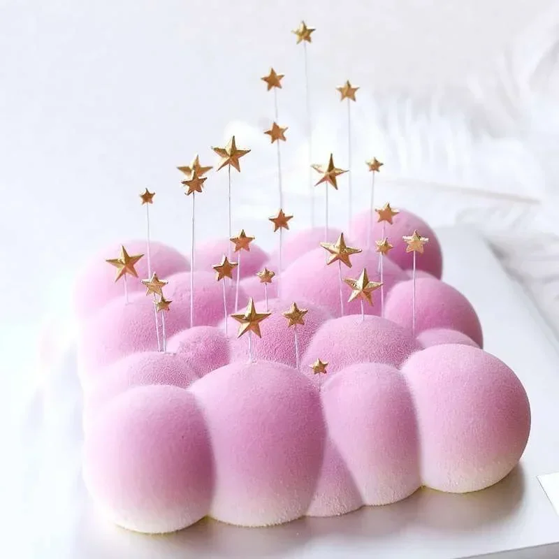 Kitchen Appliances In White - 3D Square Cloud Shaped Silicone Cake