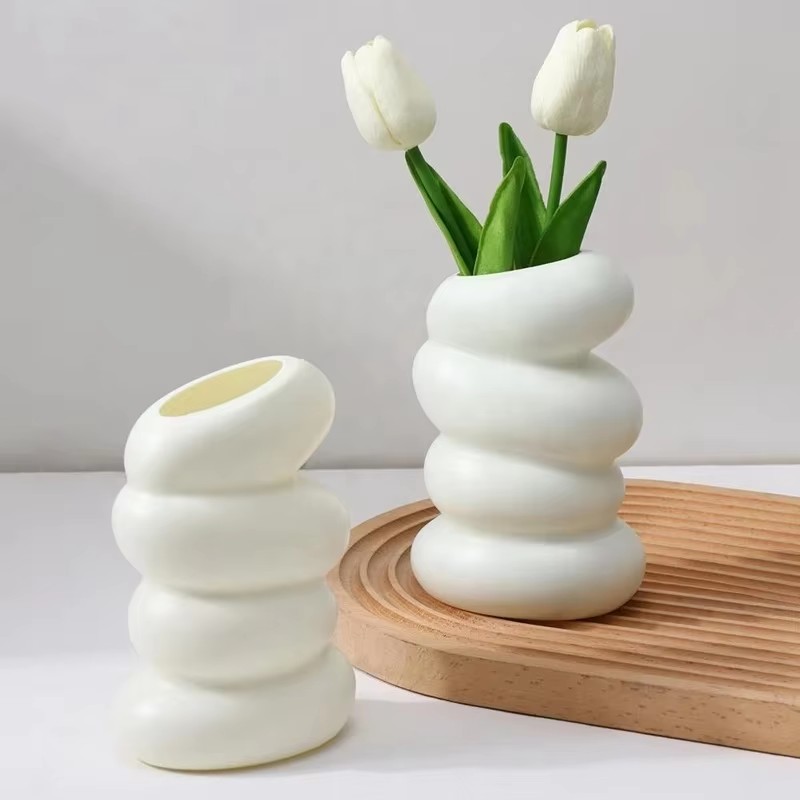 1PC Plastic Spiral White Vase  - Kitchen Appliances In White review and price